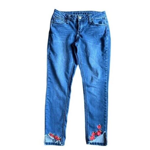 Juniors Y2k Rampage Skinny Jeans Size 5 Roses Embroidered Ankle Length Mid Rise - Picture 1 of 7